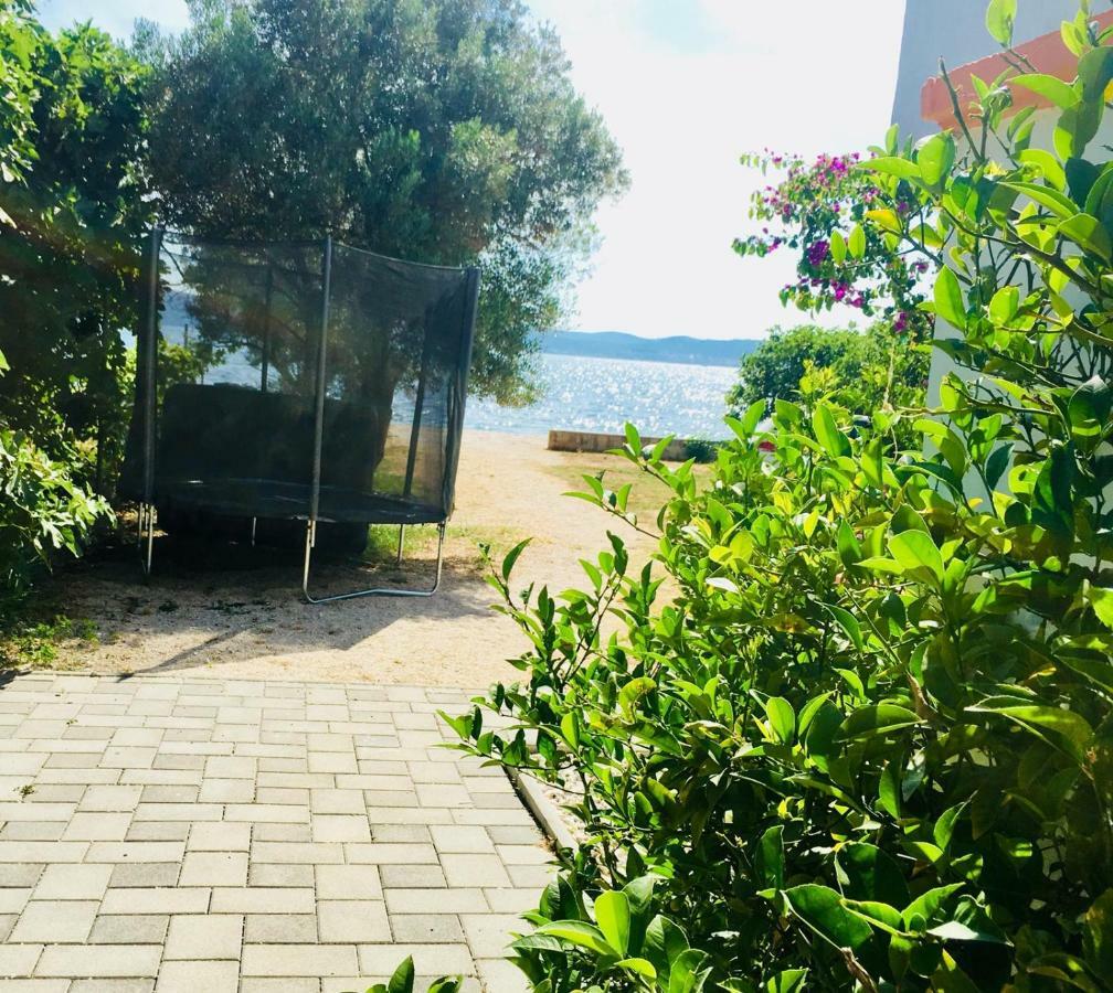 Ika Apartments Бибинє Екстер'єр фото